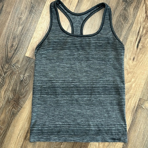 Patagonia tank top gray/black size medium - Picture 1 of 9